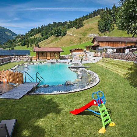 Eibinghof Bed & Breakfast & Swim Saalbach-Hinterglemm Exterior foto