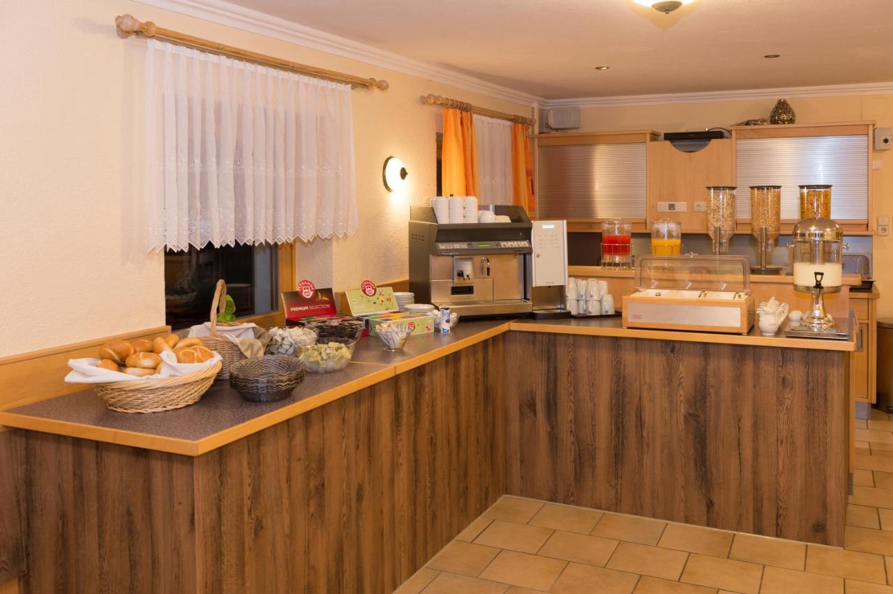 Eibinghof Bed & Breakfast & Swim Saalbach-Hinterglemm Exterior foto