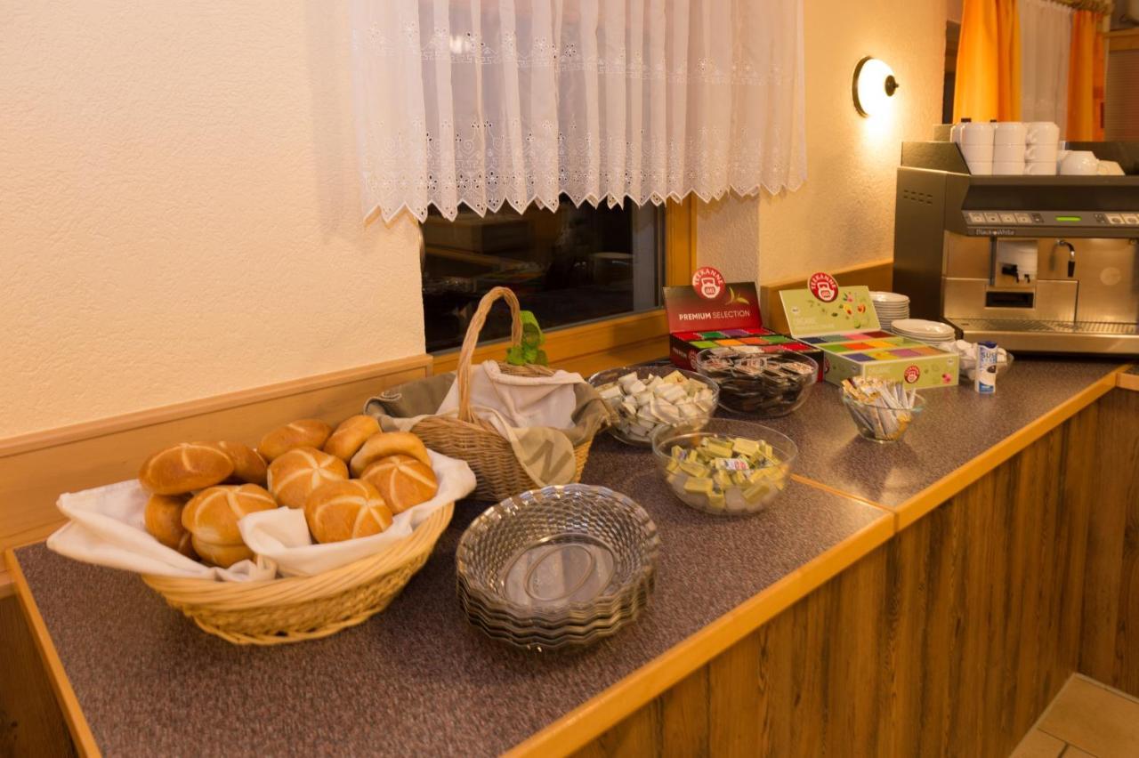 Eibinghof Bed & Breakfast & Swim Saalbach-Hinterglemm Exterior foto