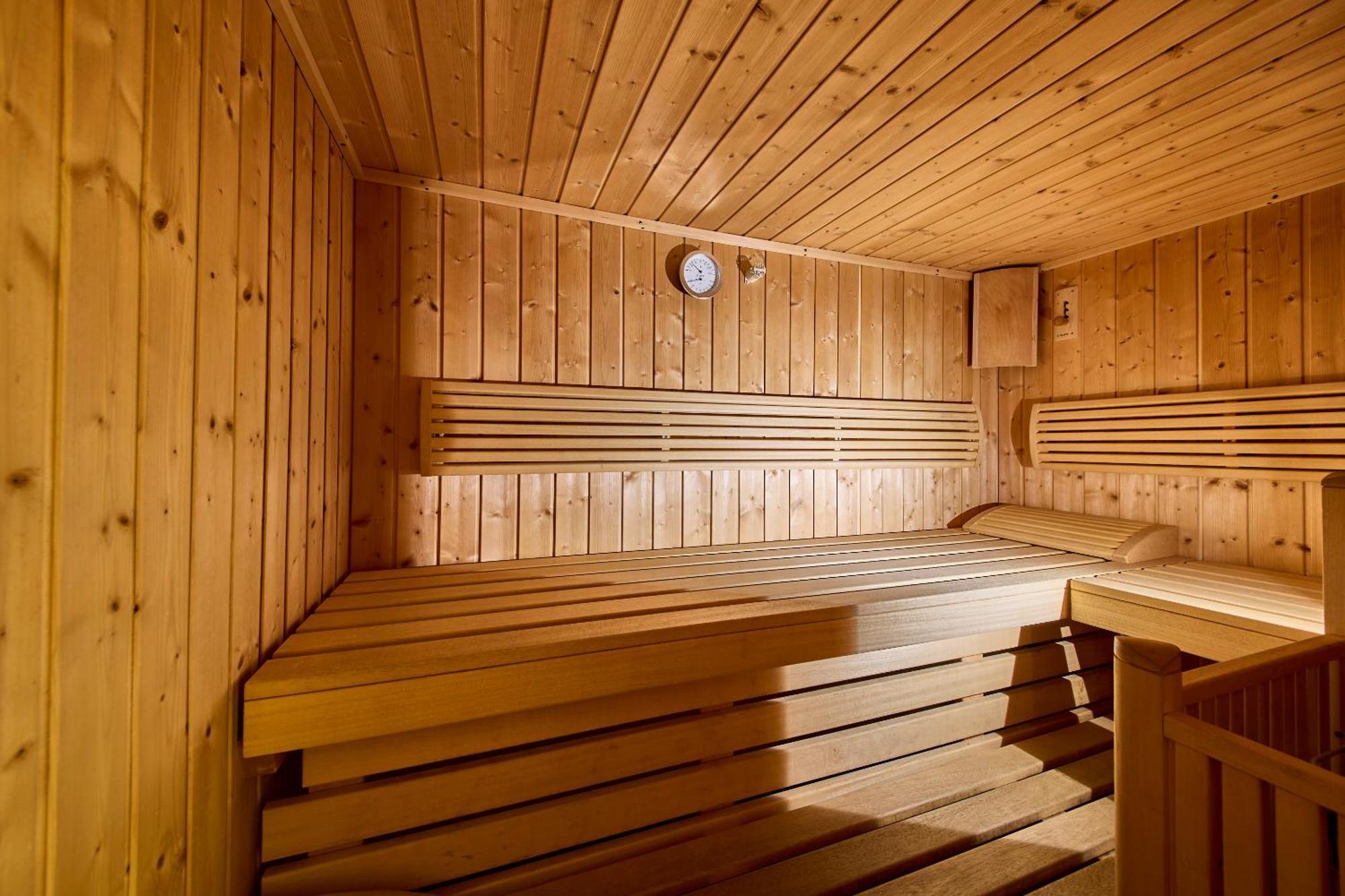 Eibinghof Bed & Breakfast & Swim Saalbach-Hinterglemm Exterior foto