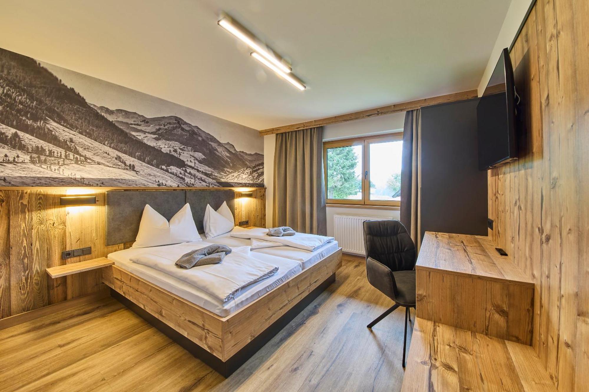 Eibinghof Bed & Breakfast & Swim Saalbach-Hinterglemm Exterior foto