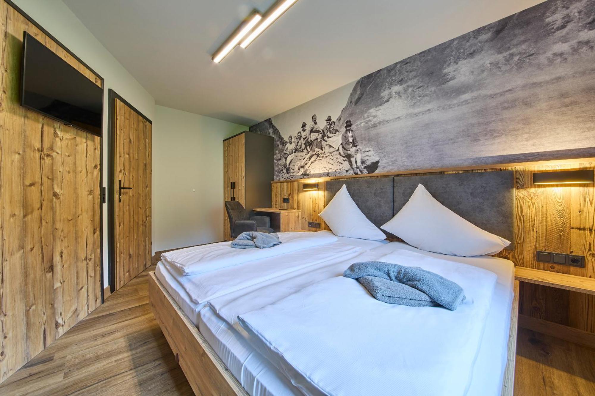 Eibinghof Bed & Breakfast & Swim Saalbach-Hinterglemm Exterior foto