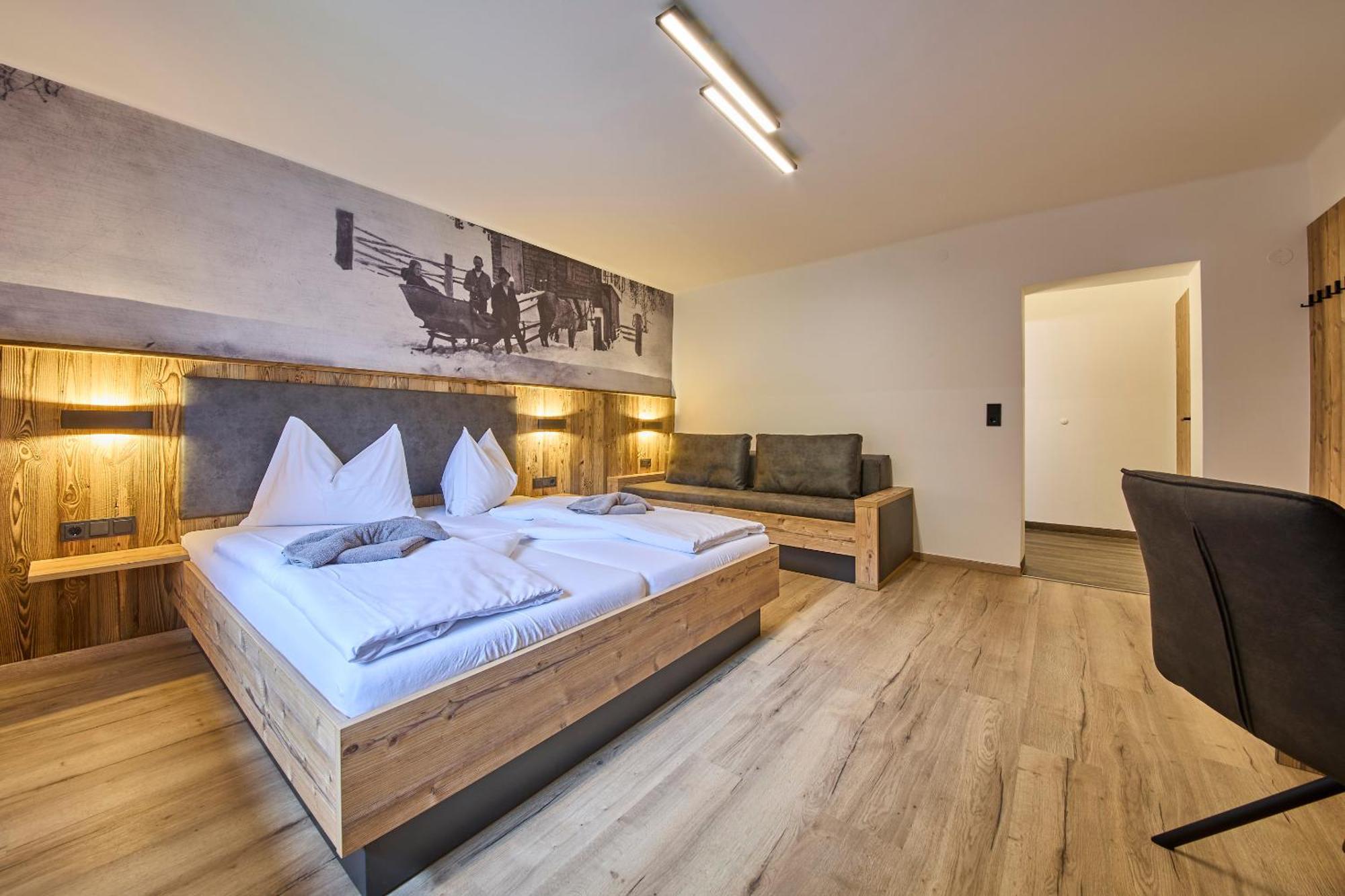 Eibinghof Bed & Breakfast & Swim Saalbach-Hinterglemm Exterior foto