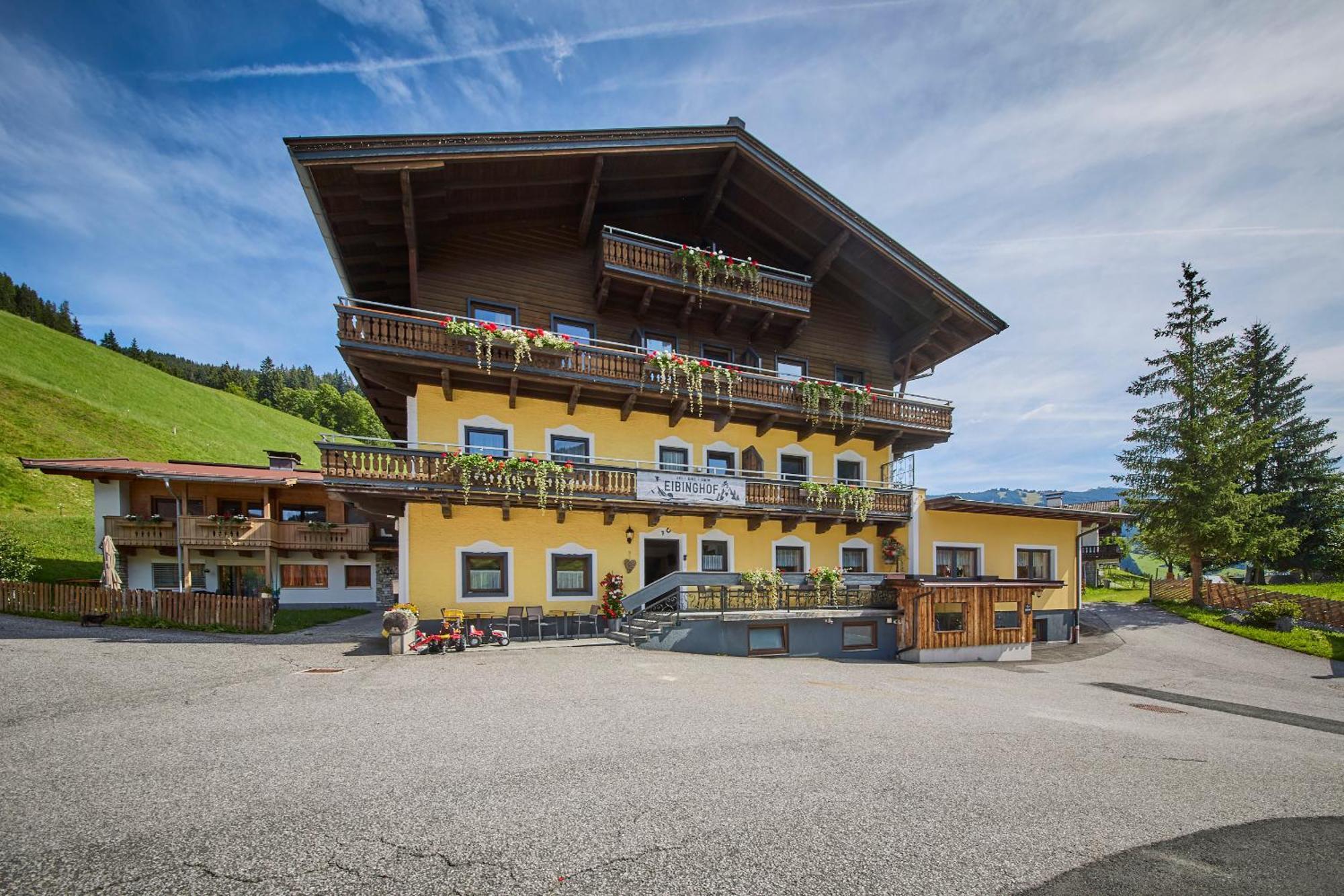 Eibinghof Bed & Breakfast & Swim Saalbach-Hinterglemm Exterior foto