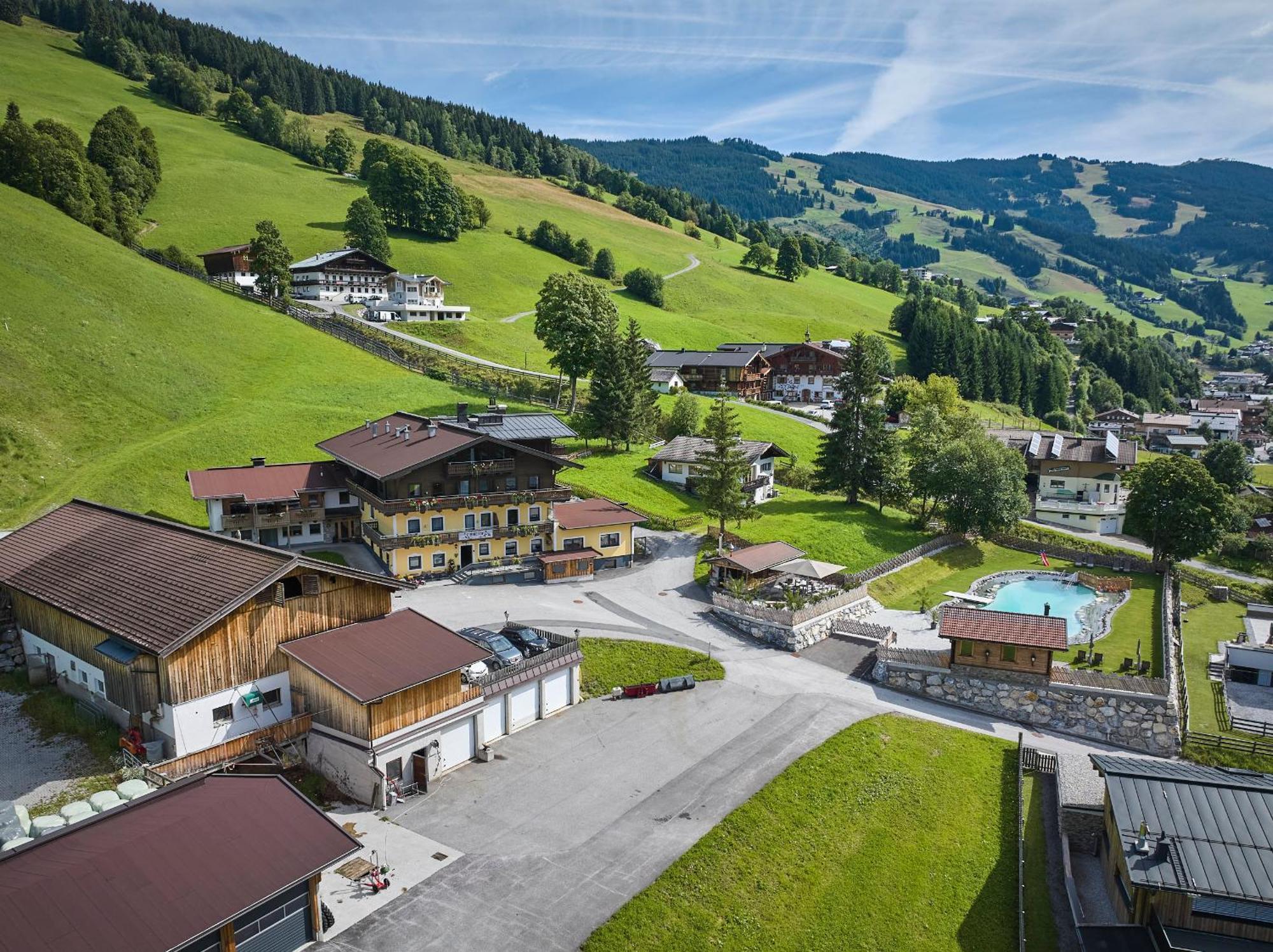 Eibinghof Bed & Breakfast & Swim Saalbach-Hinterglemm Exterior foto