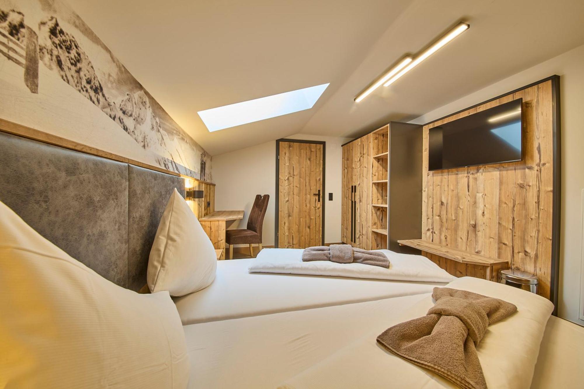 Eibinghof Bed & Breakfast & Swim Saalbach-Hinterglemm Exterior foto